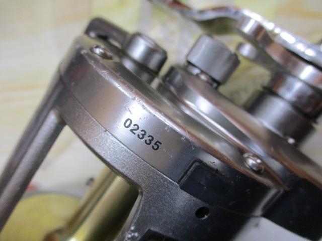 09スピードマスター石鯛 4000T