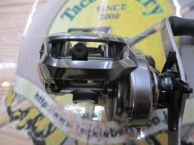 SHIMANO - 【中古/美品】 シマノ 17 クロナークMGL 151HG   /SP002M シマノ(SHIMANO) 17 クロナーク MGL 151HG 左 037268