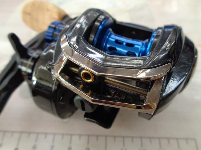 リール  ほぼ未使用 売り切れ レボ Deez8｜＠ベリーネット 日本最大新品中古釣具WEBショップ