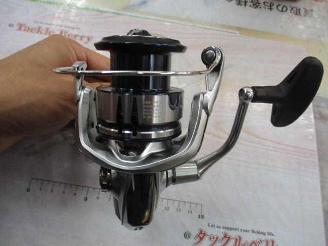 19ストラディック 4000XG シマノ(SHIMANO) 19ストラディック 4000XG ☆セール処分割引品