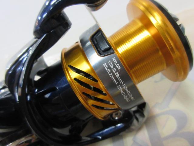 新品・未使用　レブロス LT2500D SPORT LIFE PLANETS20ﾚﾌﾞﾛｽ LT2500D: スピニングリール