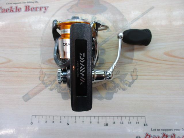 DAIWA FREAMS 11フリームス 2004 美品 ダイワ 11フリームス 2004/K356M スピニングリール 美品 : 釣