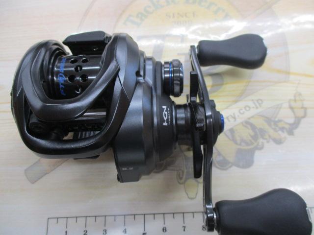 21SLX BFS XG LH リール SHIMANO シマノ 21 SLX BFS XG 箱付き ベイトリール 043702