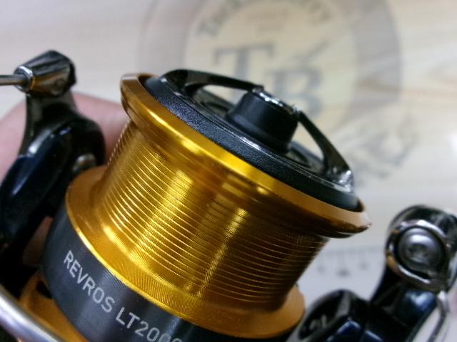 24レブロス LT2000S｜＠ベリーネット 日本最大新品中古釣具WEB