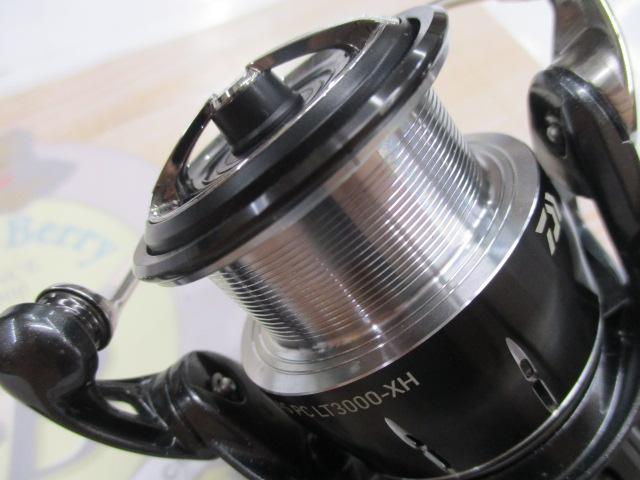 24ルビアス PC LT3000 美品‼️ ダイワ 24 ルビアス PC LT3000-XH | リール,スピニングリール