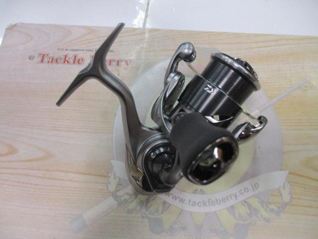 25カルディアFC LT1000S 新品未使用 25カルディアFC LT1000S 新品未使用 リール