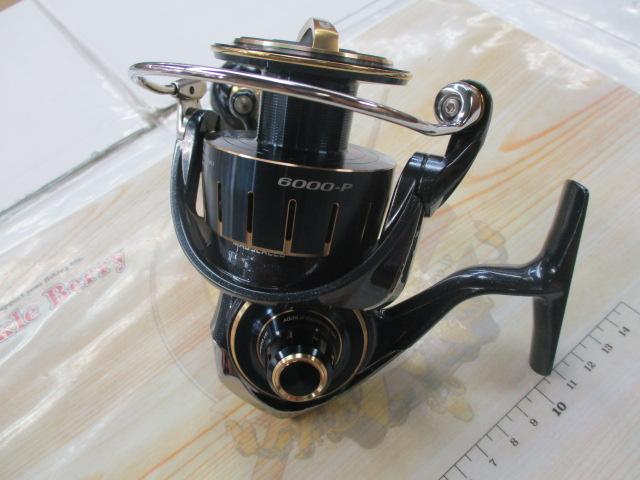 23ソルティガ 6000-P 美品 釣具のダイワ】のスピニングリール 23