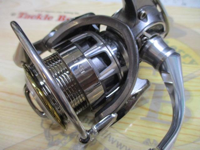 12イグジスト 2004