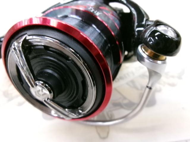 18月下美人　MX LT 2000S ダイワ(Daiwa) 18月下美人 MX LT2000S-P 00060081｜アウトドア