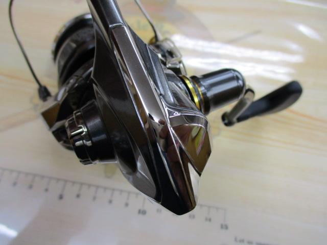 SHIMANO TWIN POWER 4000MHG 未使用 Yahoo!オークション -「ツインパワー 4000mhg」の落札相場・落札価格