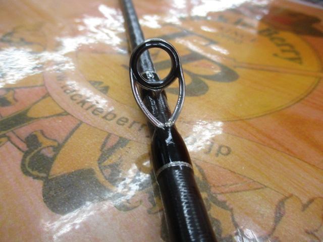 美品　シマノミッドゲームエクスチューン　H190R 右巻き 美品 シマノミッドゲームエクスチューン H190R 右巻き 2025年