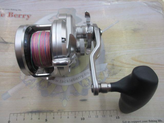 美品】シマノ オシアジガー2000NRHG ジギング ベイトリール｜シマノ