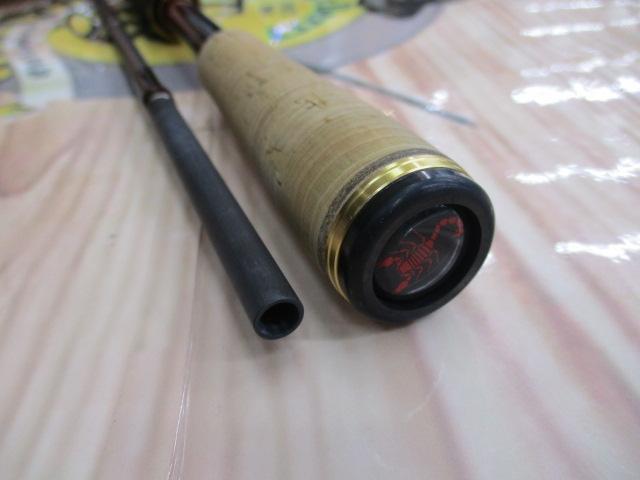 ワールドシャウラ1702R-2 真紅の衝撃】届いたばかりの「ワールドシャウラ 1702R-2」を開封