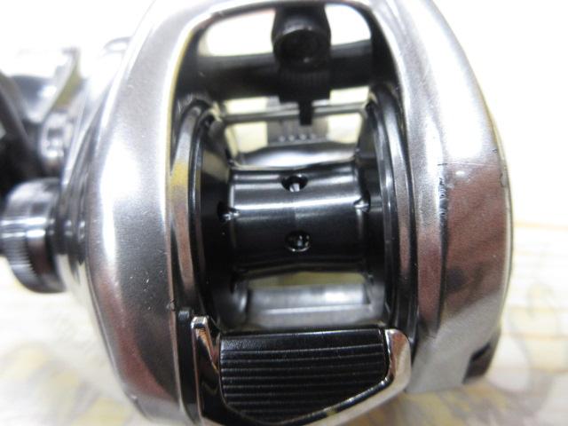 美品18バンタムHG Amazon | シマノ(SHIMANO) ベイトリール 両軸 ブラックバス 18