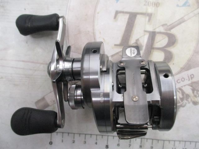19 カルカッタ　200DC 未使用品 シマノ 19 カルカッタ DC 200 RIGHT / ベイトリール 右ハンドル