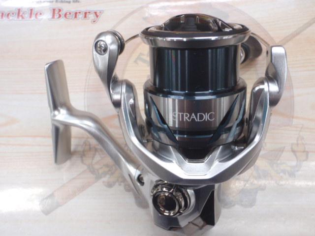 [未使用]SHIMANO STRADIC 2500SHG ストラディック シマノ 23 ストラディック 2500SHG /A292M 未使用 アオリイカ
