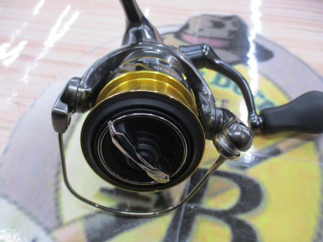 シマノ　20ツインパワーC2000S未使用品 20ツインパワー C2000S｜＠ベリーネット 日本最大新品中古釣具