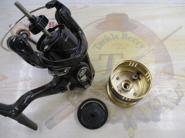 シマノ カーディフ CI4+ 1000SHG 美品 シマノ(SHIMANO) 18カーディフ CI4+ 1000SHG 039347｜アウトドア