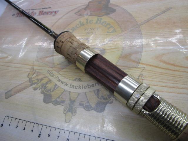 トラウター BS60UL (ブラウンシート)