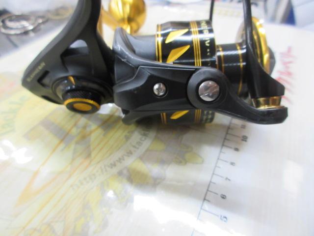 PENN SLAMMER IV 4500HS スピニングリール 中古品 PENN SLAMMER IV 4500HS スピニングリール 中古品