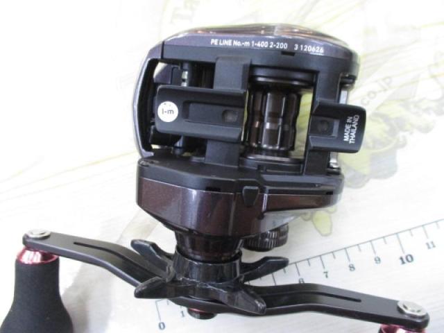 【中古美品】21紅牙 IC 150P 右 DAIWA（釣り） 【目玉商品】ダイワ 21 紅牙 IC 150P (右ハンドル