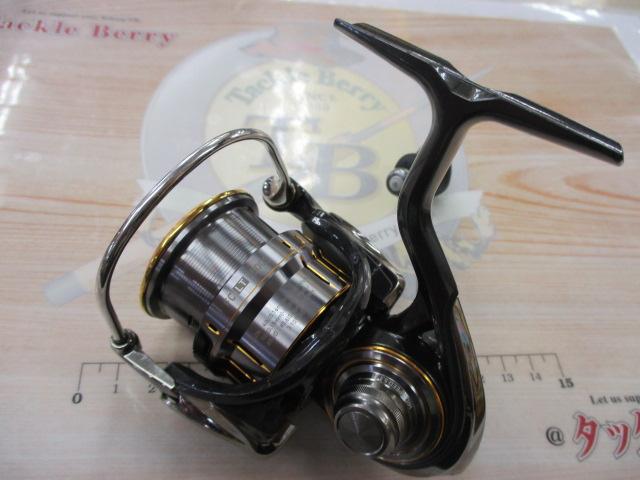 21ルビアスエアリティ FC LT2500S スピニングリール中古品 DAIWA（釣り） ダイワ 21ルビアス エアリティ FC LT2500S-XH-QD