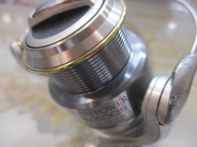 シマノ 03ツインパワーmg1500S 美品 シマノ 03ツインパワーMg 1500S/M367M スピニングリール 美品