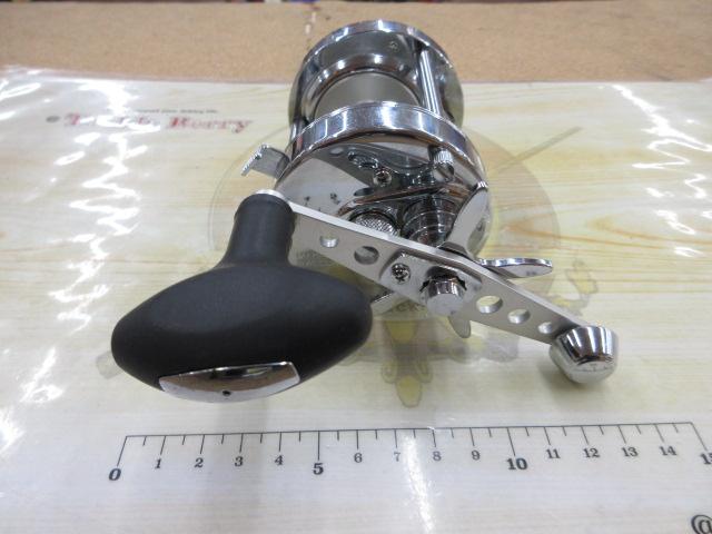 ABU 6500CS ロケット クロームメッキ　廃盤アルミハンドル付き 中古品 ABU 6500CS ロケット クロームメッキ 廃盤アルミハンドル付き