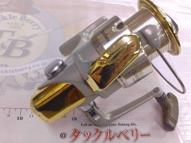 ▼ダイワ エンブレム-Z 3000iA ダイワ エンブレムZ 3000iA☆ - メルカリ
