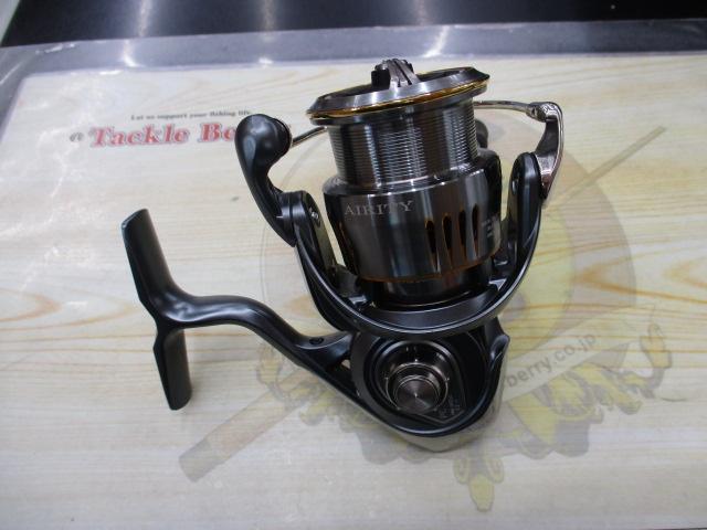 最終値下げです。23エアリティPC LT2500 DAIWA（釣り） ダイワ 23 エアリティ PC LT2500-H (2023年モデル