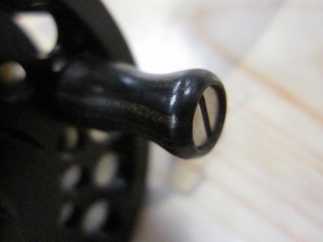 エンバシー40 ブラック