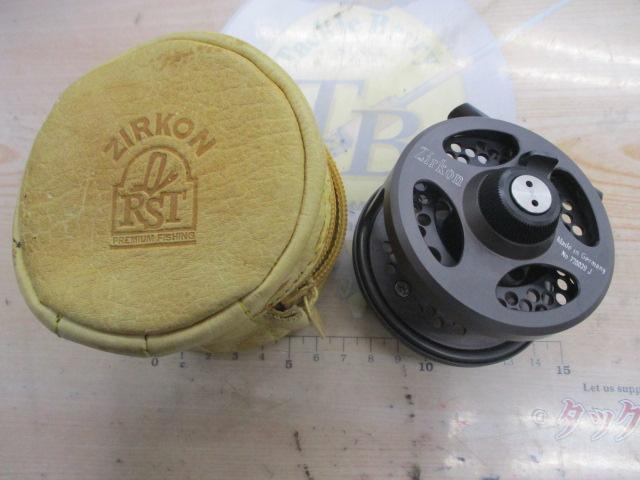 ジルコン #0 ダークネイビー