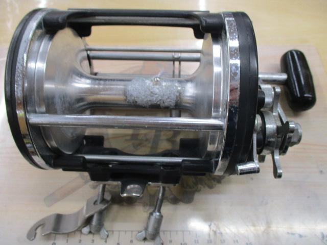 Daiwa Dynamic ST-900 リール s-l400.jpg
