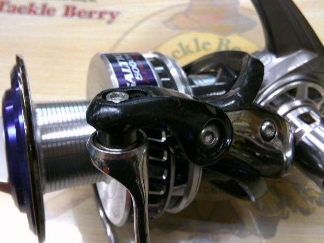 10ソルティガ5000H DAIWA ダイワ スピニングリール 10ソルティガ5000H ネイチャー