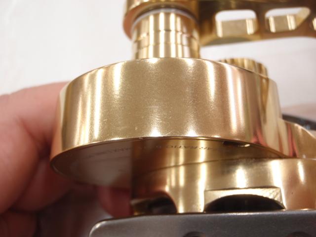 レイジ R25HL ゴールド/ダークグレイ