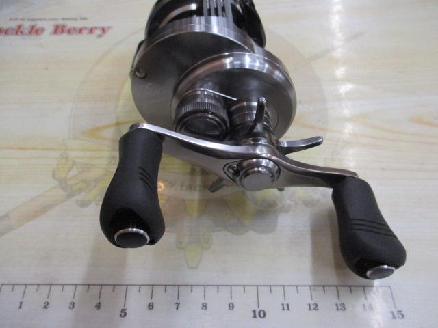 シマノ 20カルカッタ コンクエストDC 100HG 美品 Amazon | シマノ(SHIMANO) ベイトリール 両軸 20 カルカッタコン