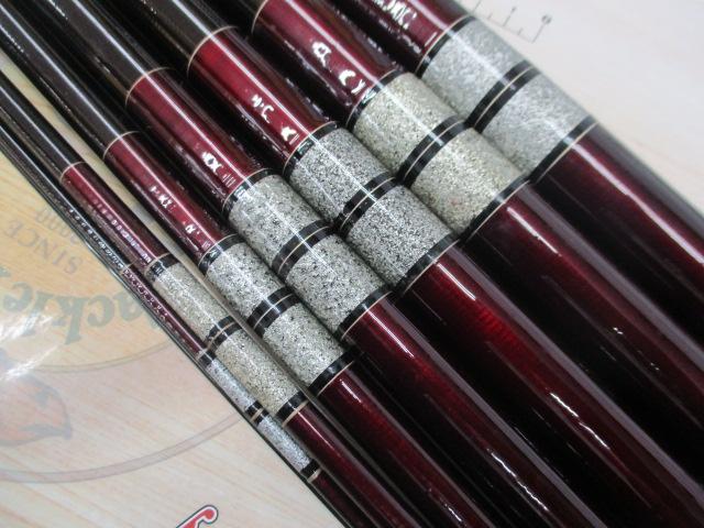 ダイワトーナメント鮎 中硬硬90 ダイワ トーナメント 銀影 中硬調 90 Daiwa tournament 鮎竿 9m