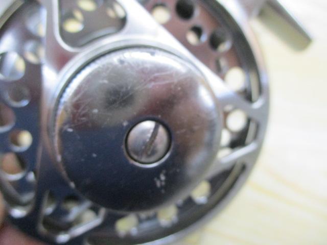 波堤チヌ70Dスモークシルバー