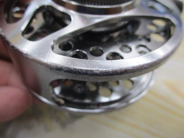 波堤チヌ70Dスモークシルバー