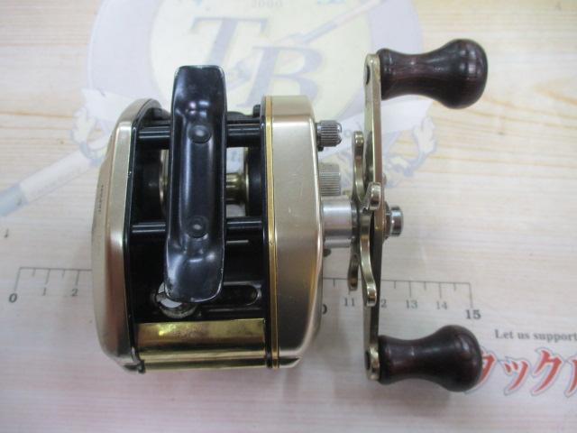 ダイワ ファントム トーナメントSS-10 ベイトリール オールドリール 希少 ダイワ ファントムトーナメントSS-10（1986年） | タカさんの