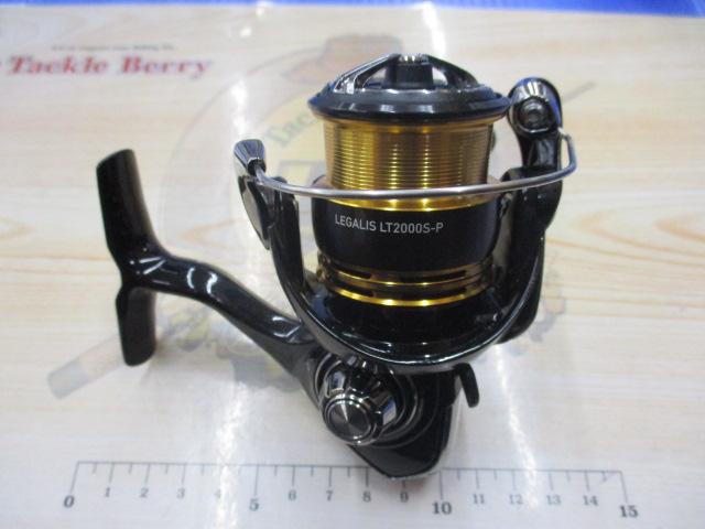 【新品未使用】23レガリス LT2000S-P ダイワ 23 レガリス LT2000S-P - 上島釣具店