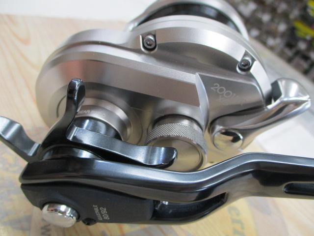 シマノ　オシアジガー2001NR XG シマノ オシアジガー 2001NRXG (リール) 価格比較 - 価格.com