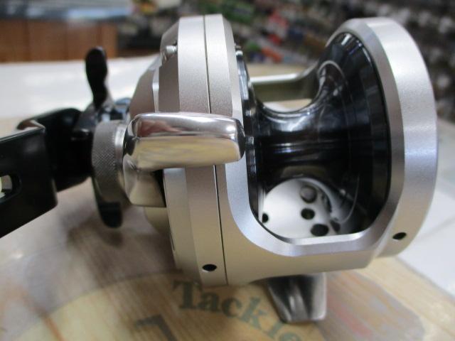 最終値下げ　シマノ(SHIMANO) 21オシアジガー 2001NR XG シマノ オシアジガー 2001NRXG (リール) 価格比較 - 価格.com