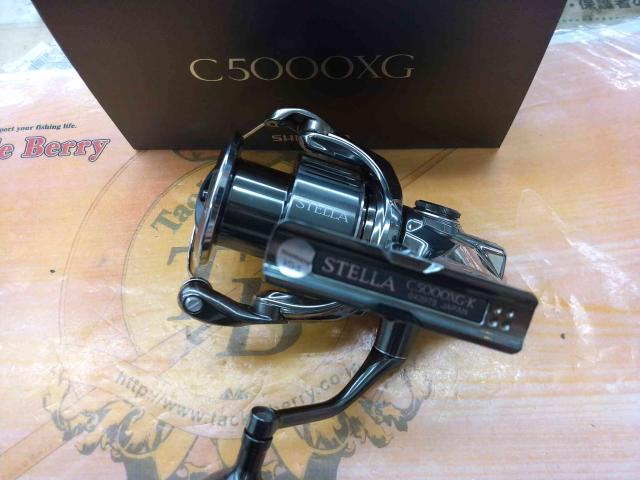 シマノ 22ステラ C5000XG 新品未使用品 シマノ @【未使用品】 訳あり 22 ステラ C5000XG スピニングリ