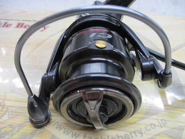 スピニングリール