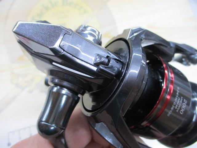 スピニングリール