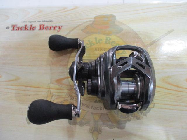 ③ ダイワ　20アドミラA100HX（右、中古） Amazon.co.jp: 美品 ダイワ 20アドミラ A 100XHL DAIWA ベイト