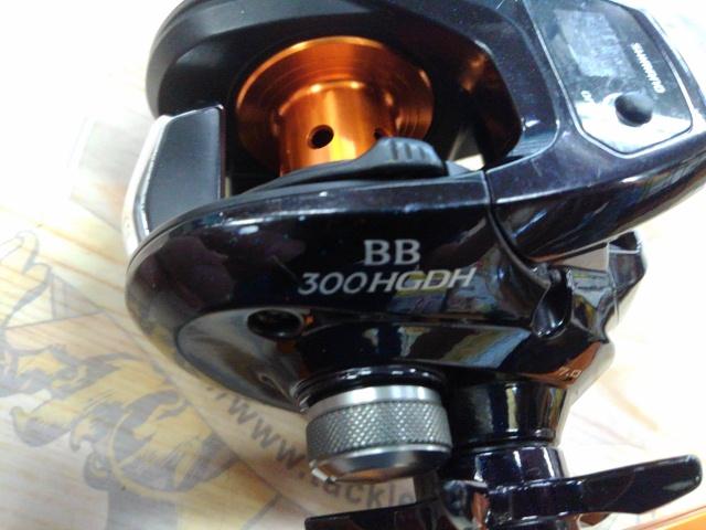シマノ 17 バルケッタ BB 300 HGDH シマノ(SHIMANO) 17バルケッタ BB 300HG(右) 037008｜アウトドア