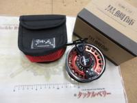 黒鯛師 THEヘチセレクションZX 88W-R ブラック/レッド