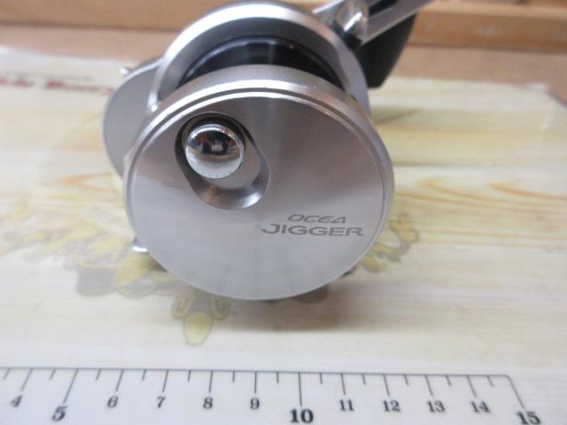17オシアジガー 1500HG シマノ 17 オシアジガー 1500HG (右ハンドル) OCEA JIGGER